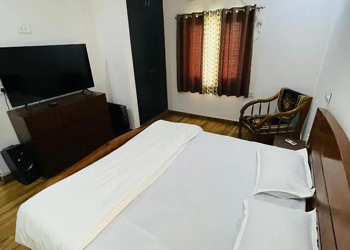 Cozy 2 Bhk With Modern Comforts - No Lift